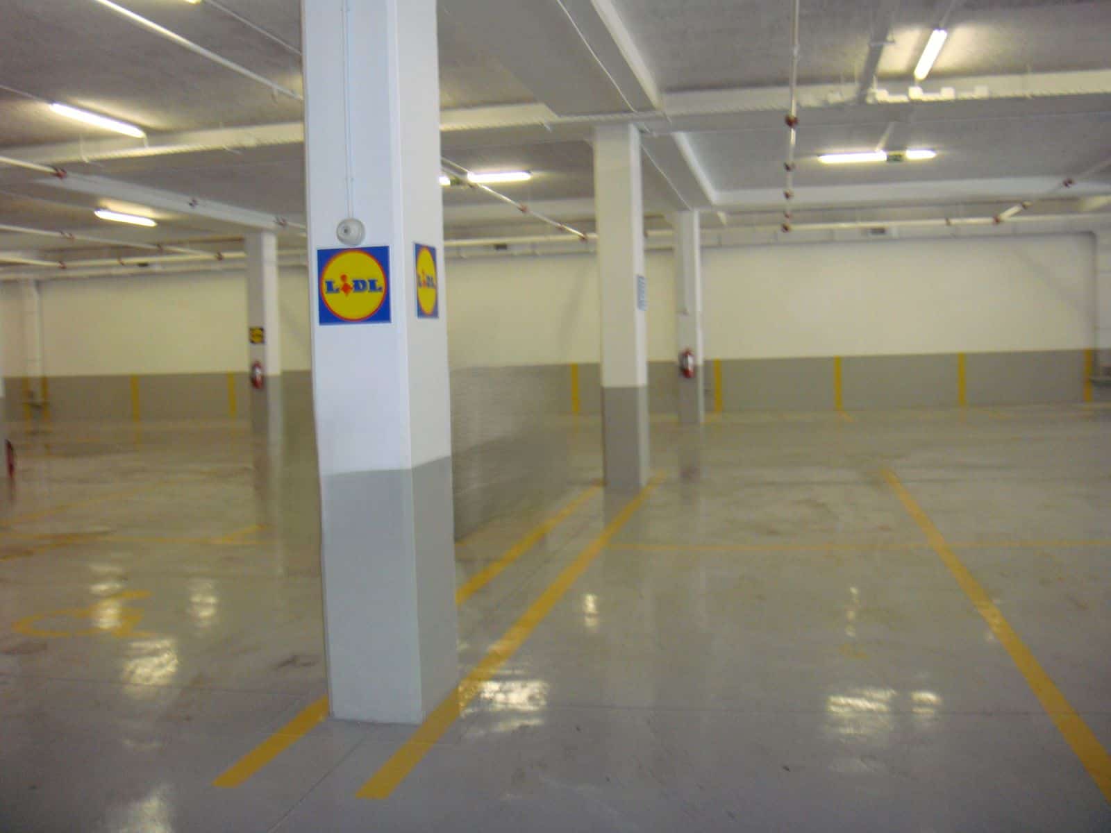 Ανακαίνιση super market Lidl, βάψιμο